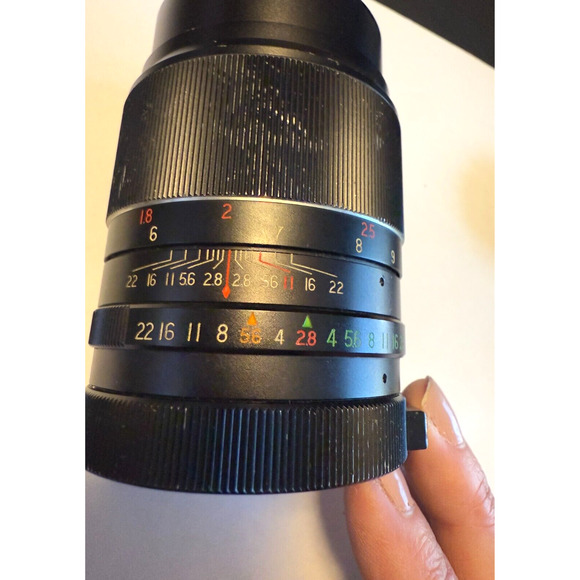 Vivatar by Komine 135MM Manual Focus Lens f/2.8 Fast Aperture Good Condition - Picture 5 of 5